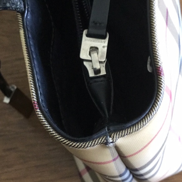 Burberry House Check Small Tote Coated canvas with Black leather detail - Picture 6 of 16